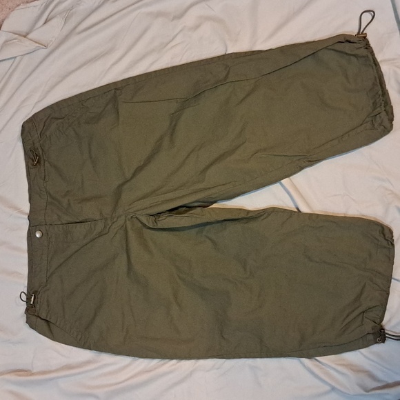 💥2/$10💥Capris Tradition brand size 18 - Picture 1 of 5